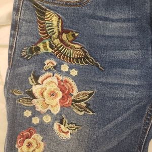 Miss Me embroidered jeans size 27